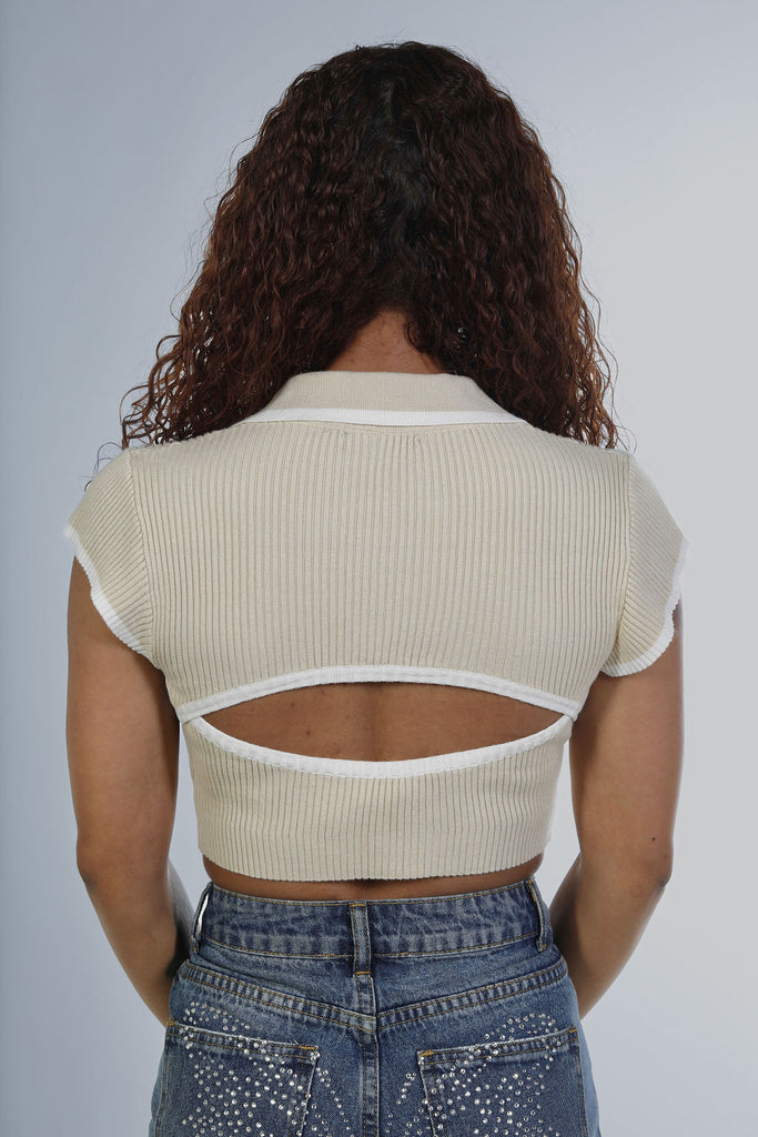 COLLARED KNIT CROP TOP