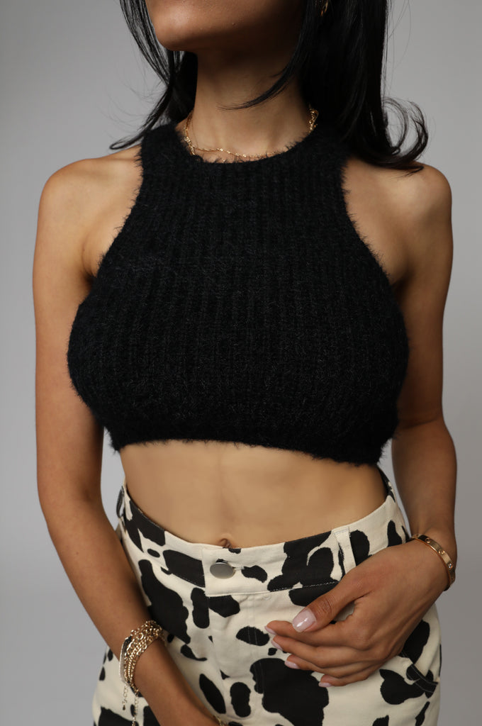 FUZZY HALTER CROP TOP