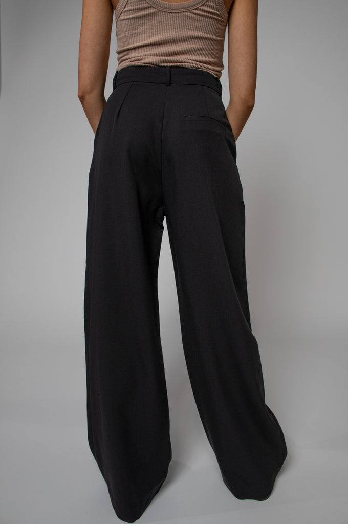 WIDE LEG TAILORED PANT