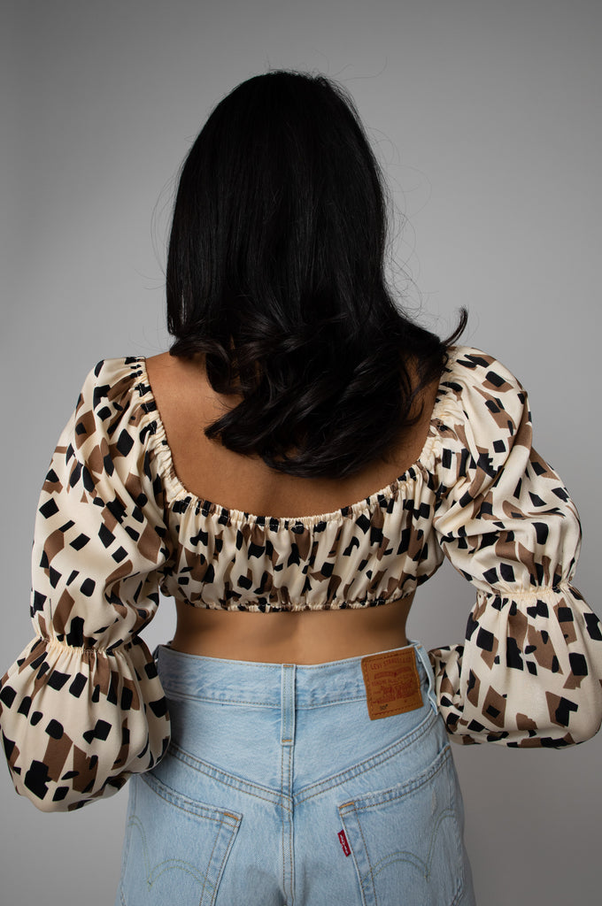 CINCHED BARDOT CROP