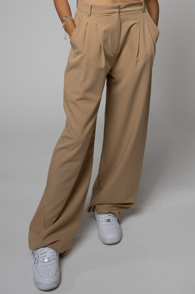 WIDE LEG TAILORED PANT