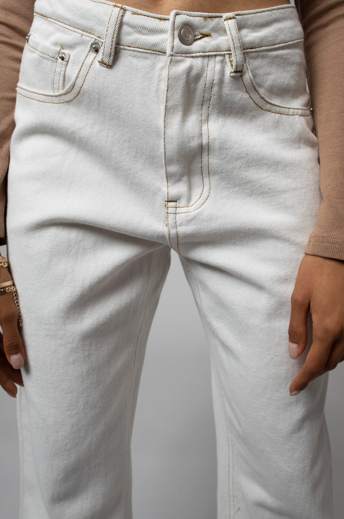 SPLIT HEM OFF WHITE DENIM